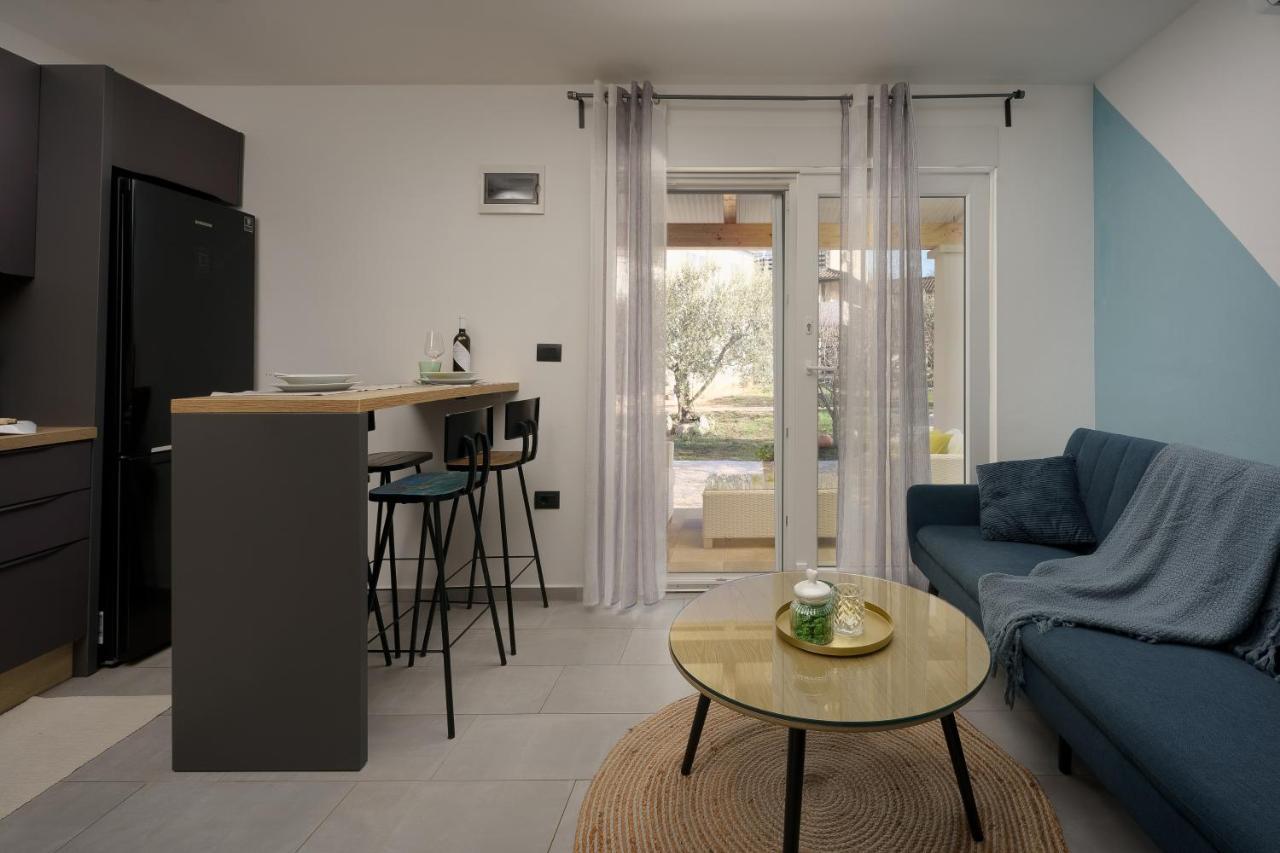 Apartment Elena Tia